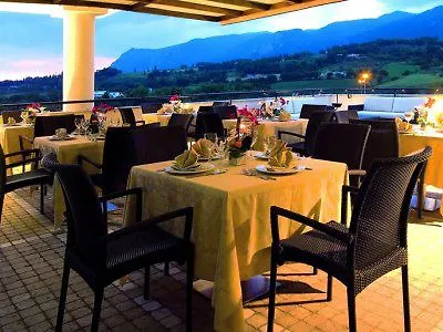Millennium Palace فندق تيرني