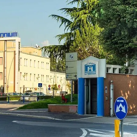 Hotel Millennium Palace 3*