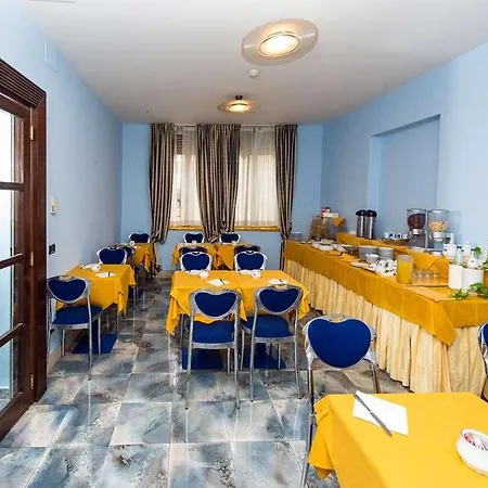 Hotel Millennium Palace